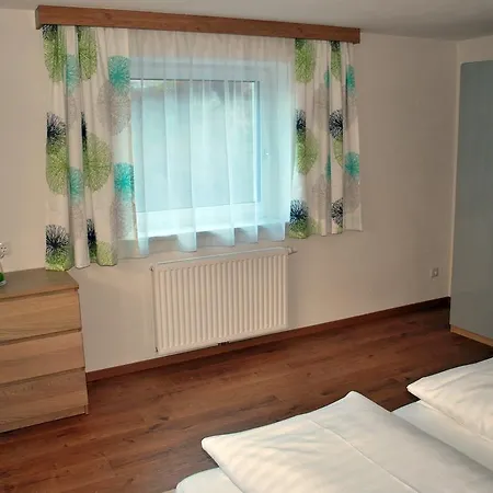 Nuener Apartment Grins