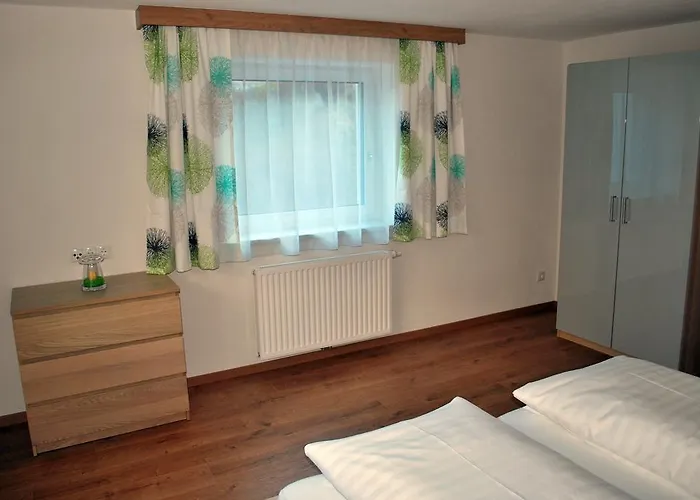 Nuener Lejlighed Grins