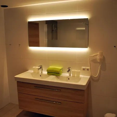 Nuener Appartamento *